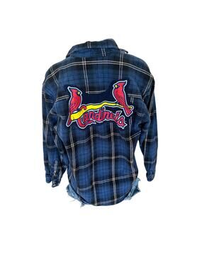 St. Louis Cardinals Plaid Flannel Shirt MEDIUM Oversized Baseball Shacket Unique